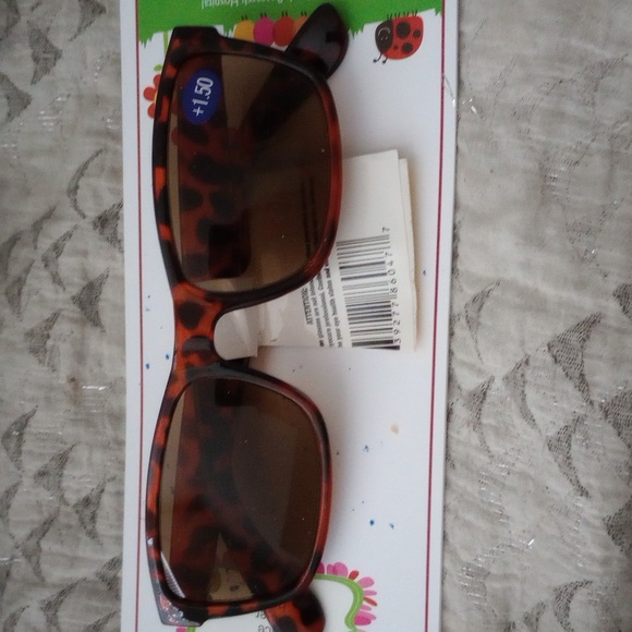 🎁🧡3/$15 NWT Brown TORTOISE SHELL Wayfarer Style SUNREADERS +2.50 Sunglass - Picture 1 of 5